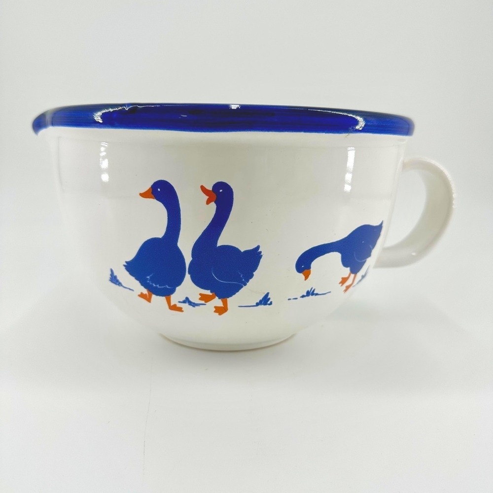 Italy Mid-Century Modern MCM Vintage White Blue Goose Geese Pour Bowl Farmhouse‎